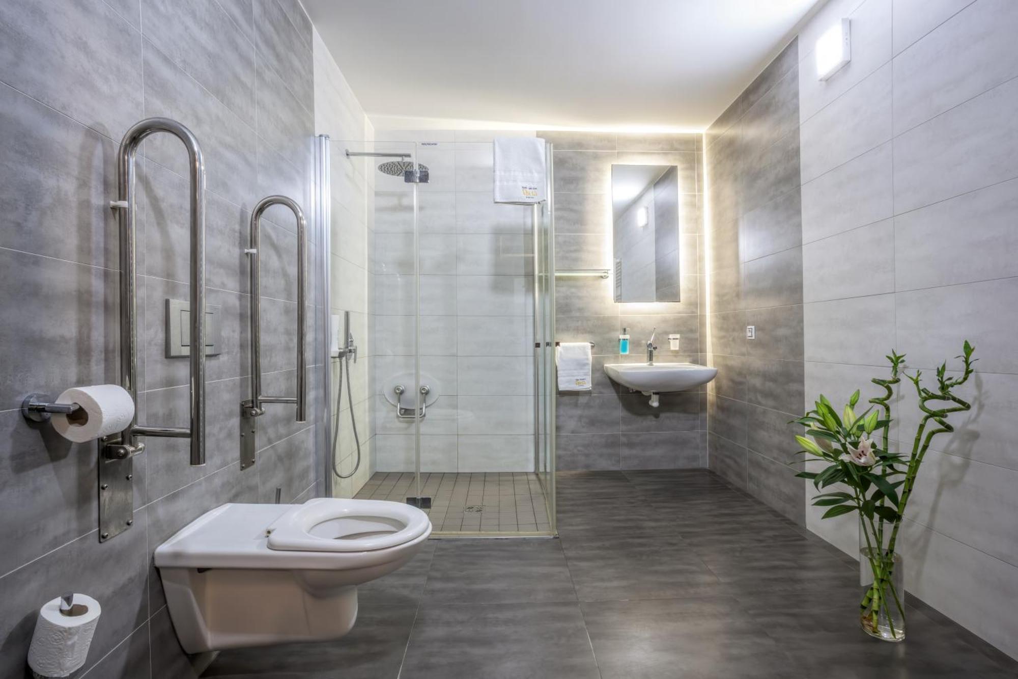 Hotel Beta Bzenec Exterior foto